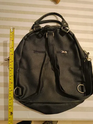 Bolso de cuerina negro para mujer