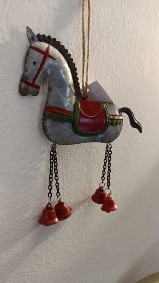 Cavallino in latta da appendere all’albero