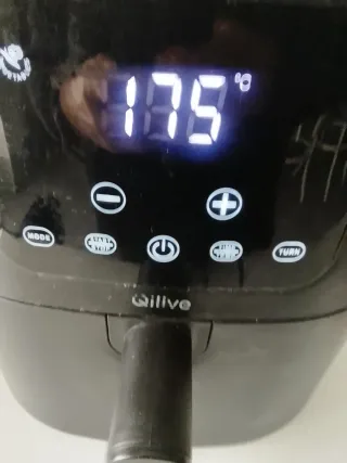 Freidora de aire Qilive negra