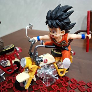 dragon ball figure goku e genio in moto modellini