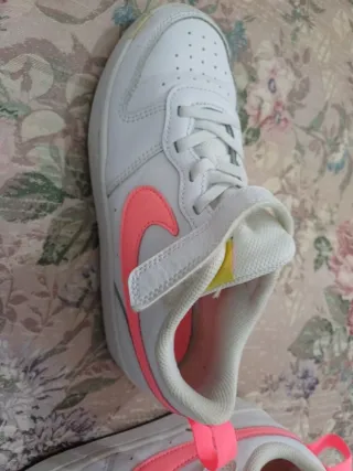 Zapatillas Nike niña talla 35