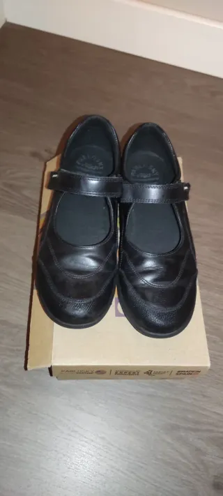 Zapatos Pablosky colegiales Negros Niña