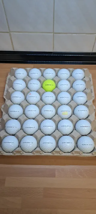 30 Bolas de Golf Kirkland Signature