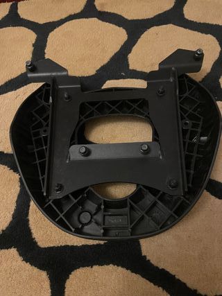 Soporte Top Case Givi Monokey System