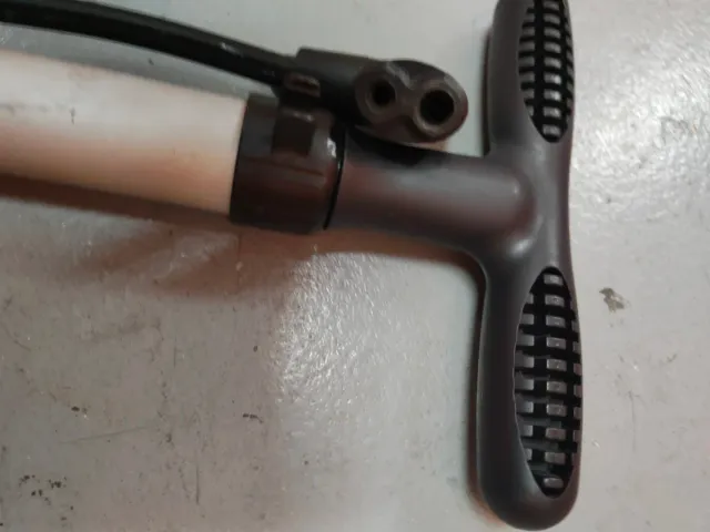 Bomba de aire para bici y moto