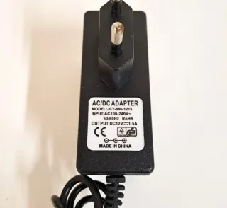 Transformador 12V con Jack