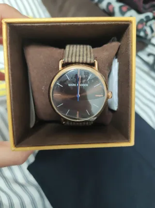 Reloj Mark Maddox Marrón y Dorado