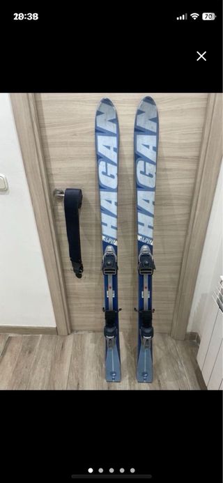 Esquís travesía 147 cm con cuchillas y pieles foca