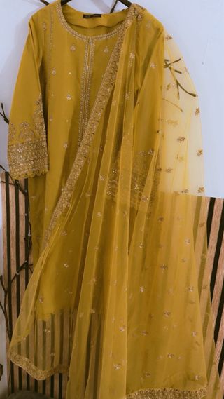 Vestido pakistaní dorado talla única