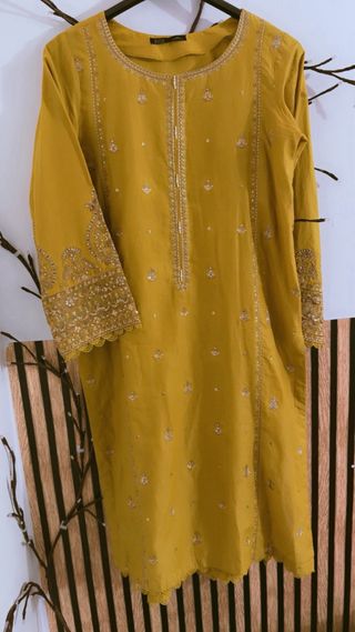 Vestido pakistaní dorado talla única