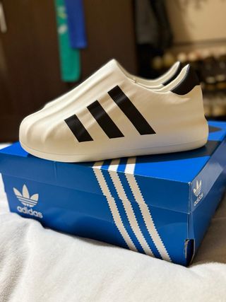 Adidas Zapatillas Blancas y Negras