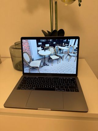 MacBook Pro 13 Gris Espacial