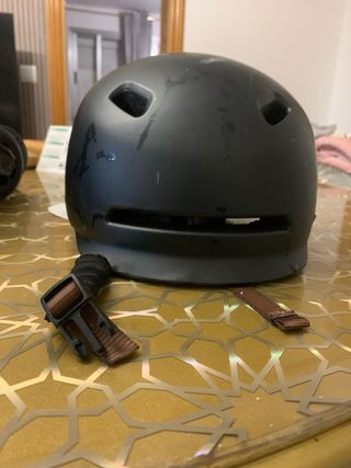 Cascos de proteccion de patinetes y bicicletas