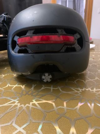 Cascos de proteccion de patinetes y bicicletas