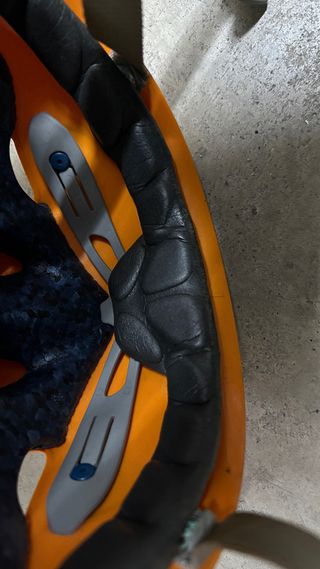 Casco Petzl escalada y vía ferrata