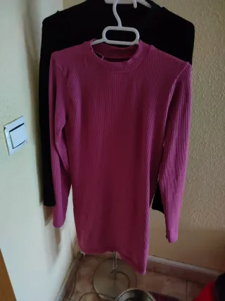 Vestido canalé ajustado rosa Otro igual en negro V