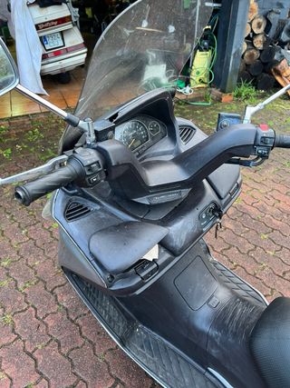 Suzuki Burgman 250 - 2006