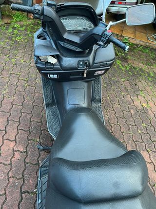 Suzuki Burgman 250 - 2006