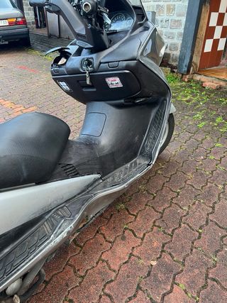 Suzuki Burgman 250 - 2006