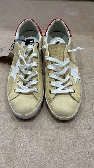 Golden Goose Super Star