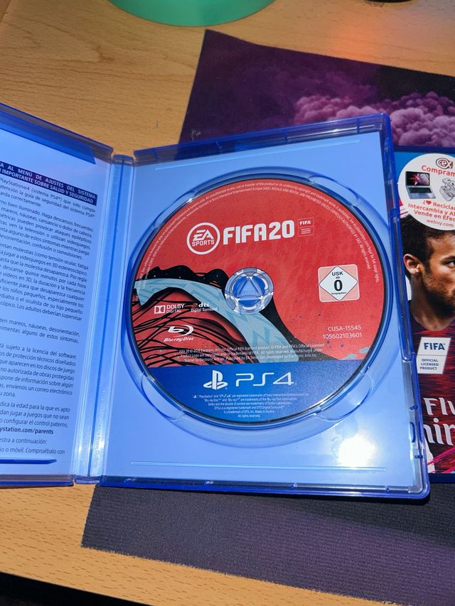 Juegos PS4 FIFA 19 y FIFA 20