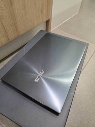 Portátil Asus Zenbook 13 UX325 Gris