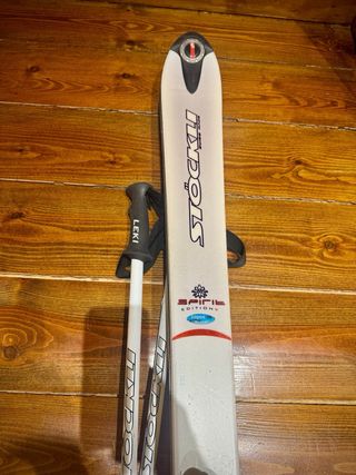 Esquís y bastones mujer Stockli