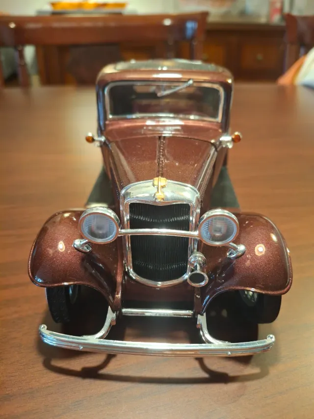 Ford 1932 Escala 1:18