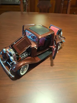 Ford 1932 Escala 1:18