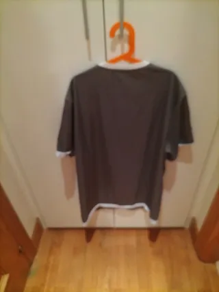 Camiseta deportiva Puma Talla L gris