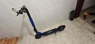 Patinete Eléctrico Reebok - 2 Meses de uso