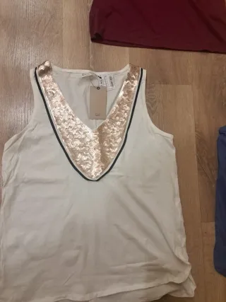 Camisetas con lentejuelas nuevas, talla L