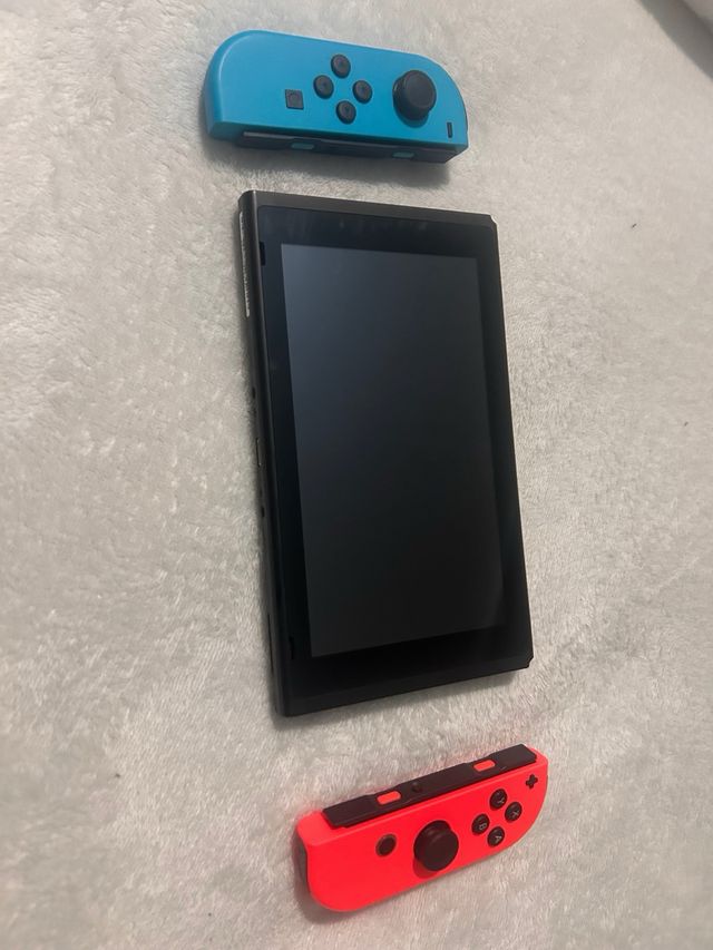 Nintendo Switch Azul y Rojo