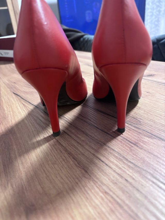 Tacones Rojos Jeffrey Campbell Talla 37 (10cm)