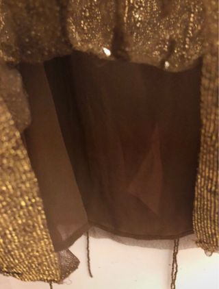 Falda Zara dorada con abalorios