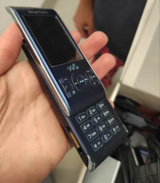 Sony Ericsson w595 + Accessori