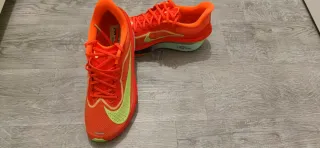 Nike Zoom Fly 6 Naranja y Verde