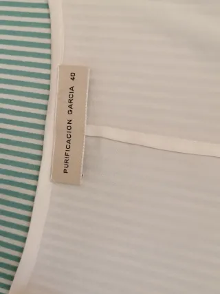 Top seda marfil Purificación García