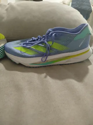 Zapatillas Adidas Running Hombre lila/Verde