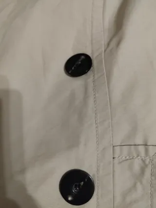 Chaqueta gabardina camel