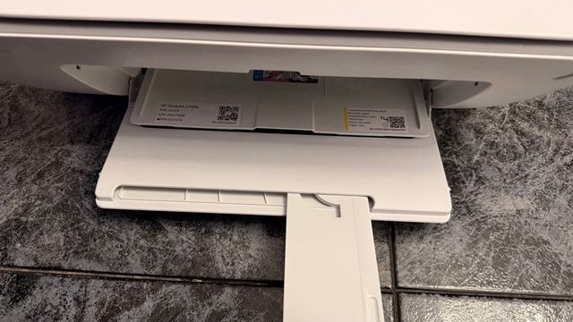 Impresora HP DeskJet 2720e