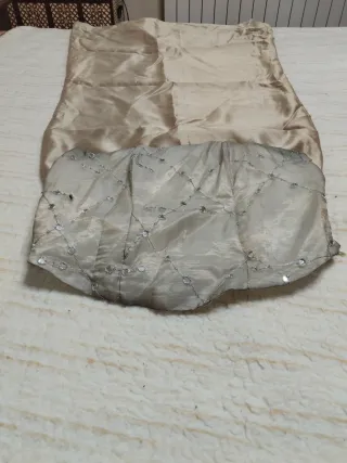 Vestido de fiesta beige y rosa con cristalitos