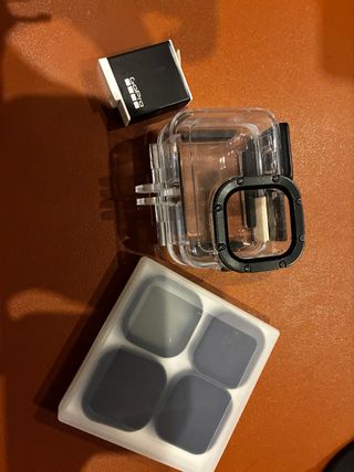 Funda Buceo GoPro + Batería y Filtros ND