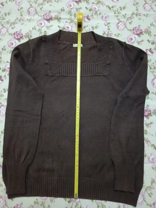 Jersey punto cuello cuadrado marrón