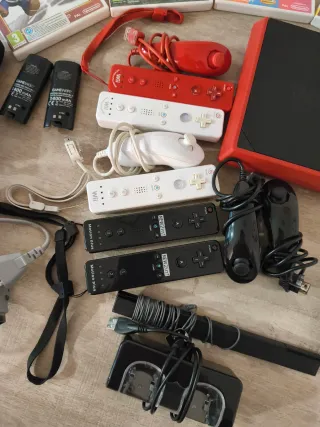 Nintendo Wii Mini con juegos y accesorios