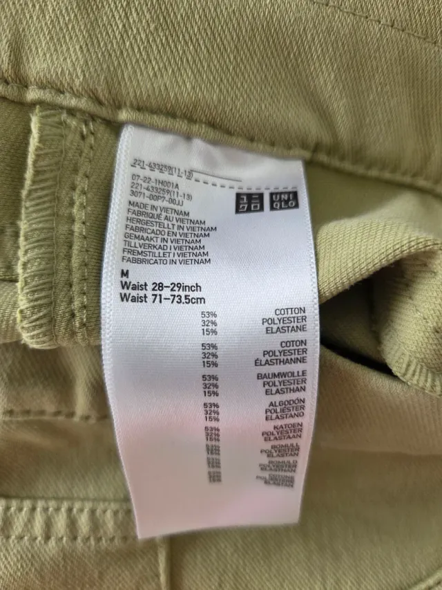 Pantalón vaquero verde