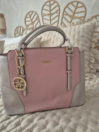 Bolso Guess rosa y gris