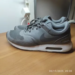 Scarpe Nike Air Grigie