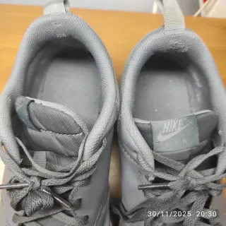 Scarpe Nike Air Grigie