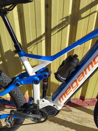 Bicicleta eléctrica Megamo Crave AL 40 MTB